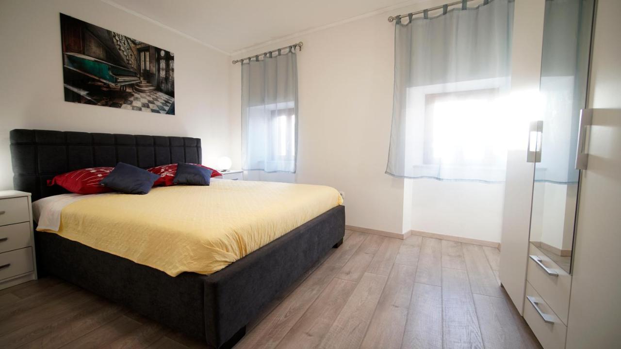 Apartment Caramela Nin Eksteriør bilde