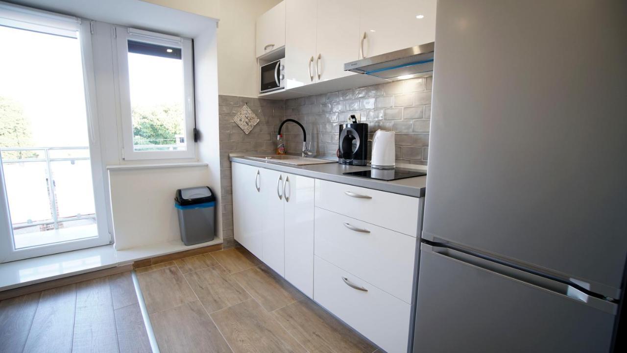 Apartment Caramela Nin Eksteriør bilde
